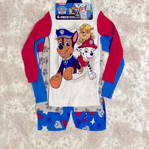 NWT Glow In the Dark 4 piece long sleeve Paw Patrol Pajama set